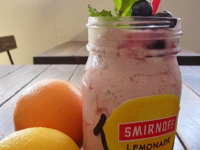 サカノウエカフェ