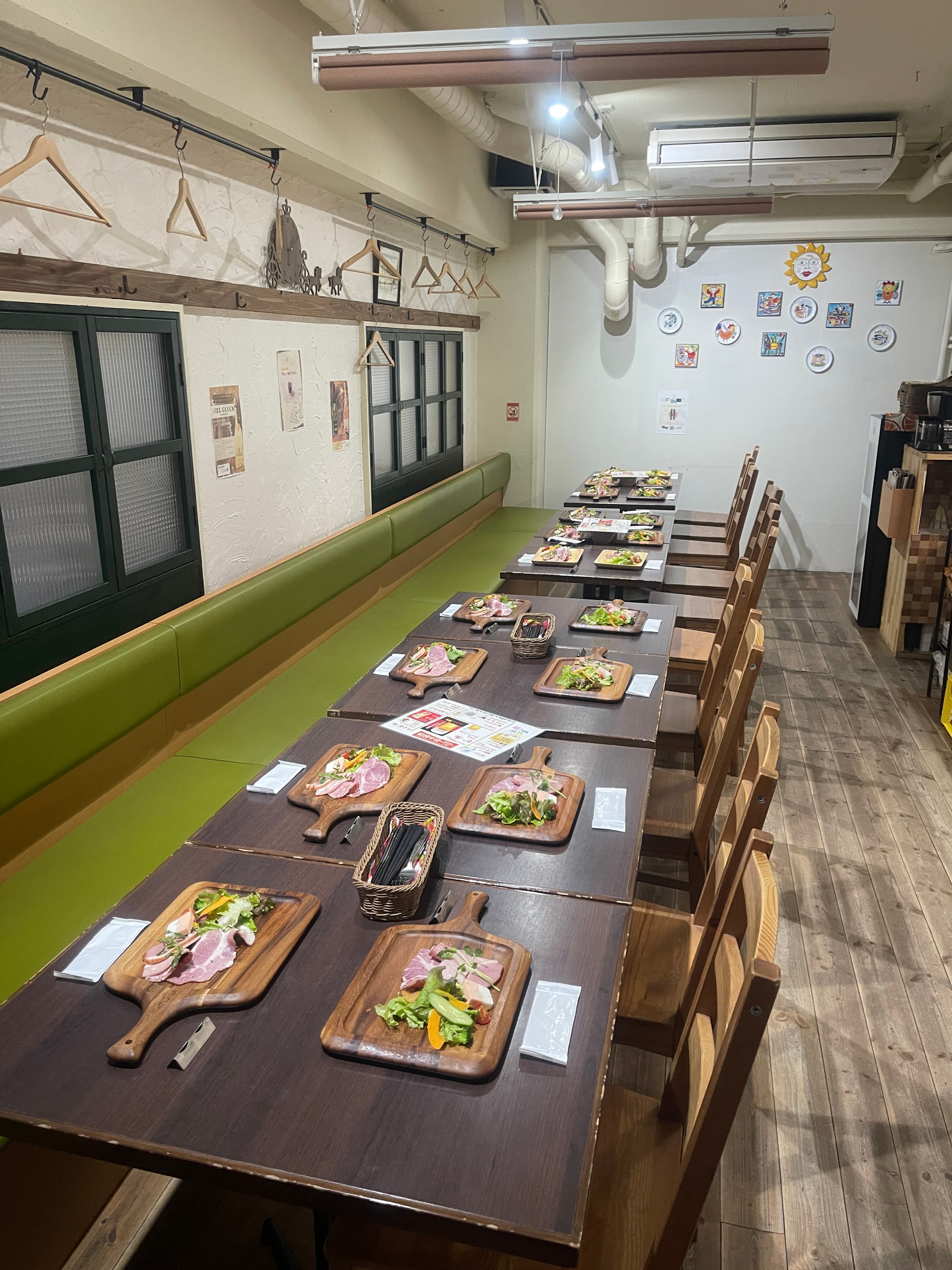 Pizzeria CARROZZE ピッツェリア カロッツェ