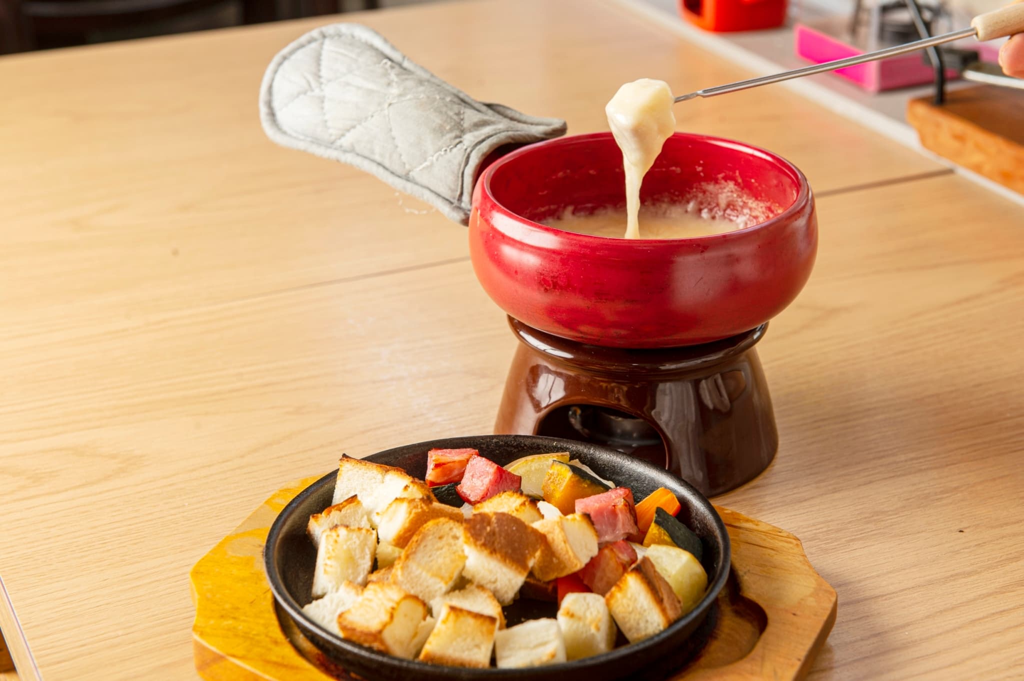 湯島ワンズラクレット