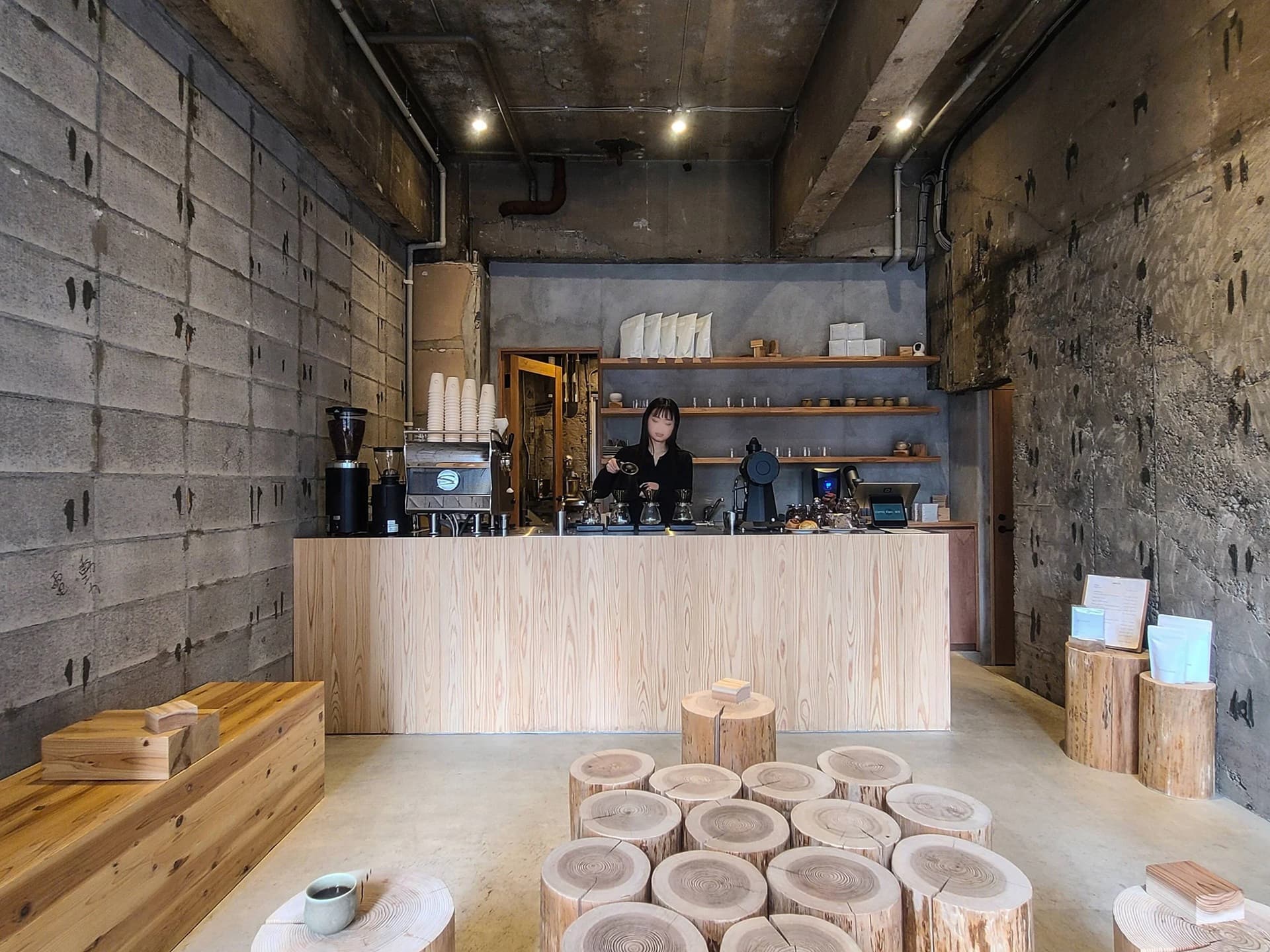 COFFEE STAIN - 根津 -